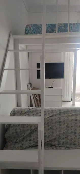 Cozy Apartment In Milan