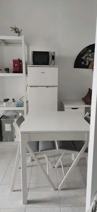 Cozy Apartment In Milan